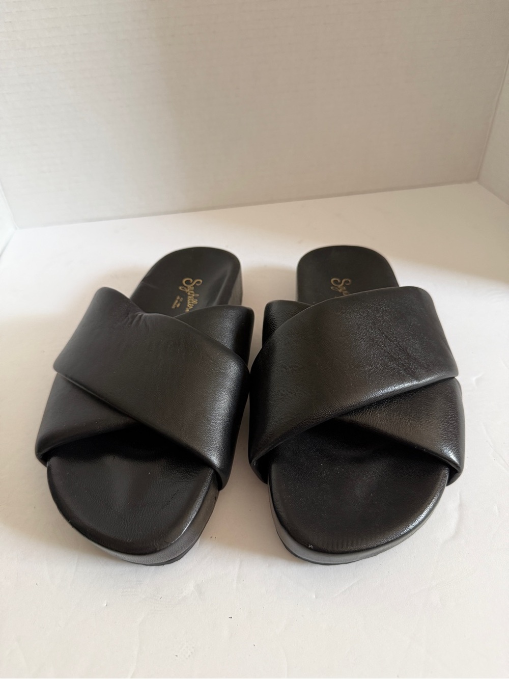 Seychelles Black Crisscross Platform Slide Sandals women size 6